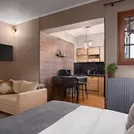 Apartament Gm Luxury Kalawrita