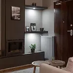 Gm Luxury * Kalawrita