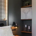 Gm Luxury * Kalawrita