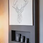 Gm Luxury Apartament Kalawrita