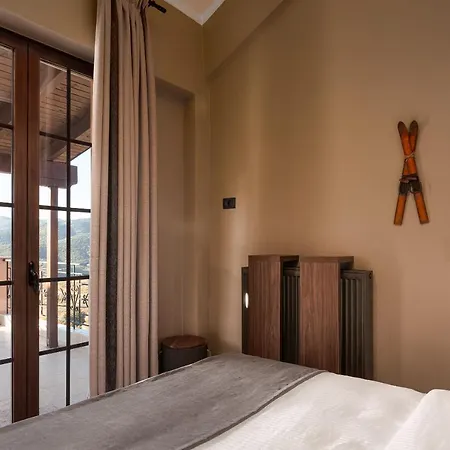 Gm Luxury Kalavryta