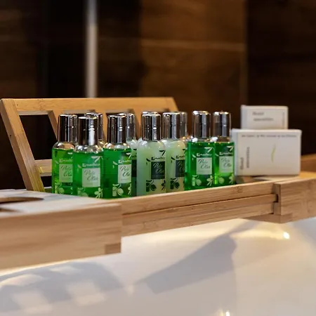 アパート Gm Luxury カラブリタ