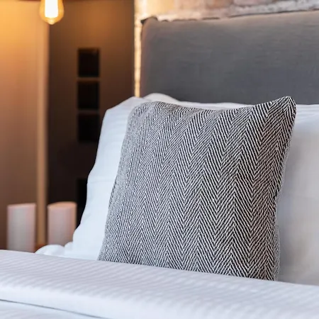 Gm Luxury Apartament Kalawrita