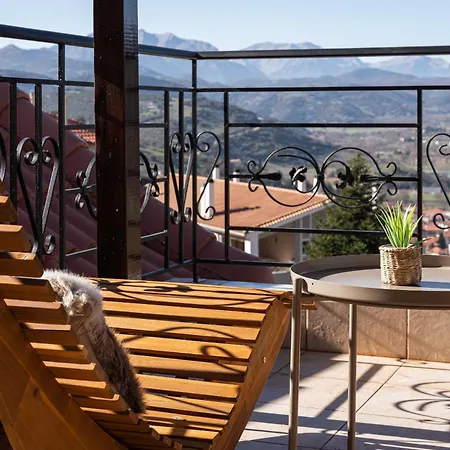 Apartament Gm Luxury Kalawrita