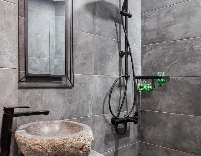 Gm Luxury * カラブリタ